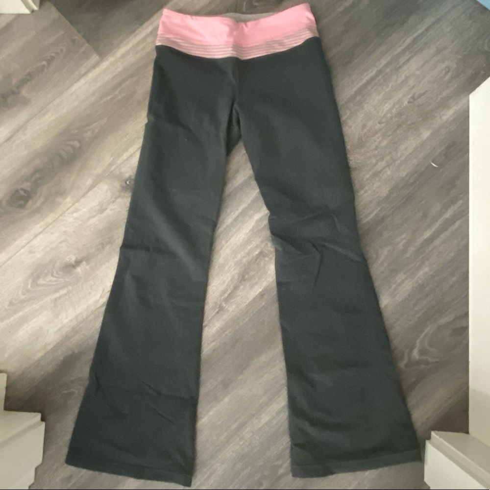 Size 4 Lululemon pants